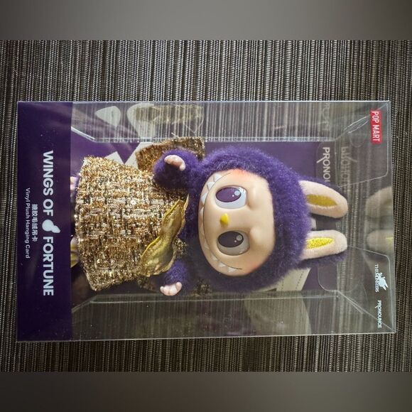 LABUBU * PRONOUNCE - WINGS OF FORTUNE Vinyl Plush Hanging Card - Picture 8 of 13